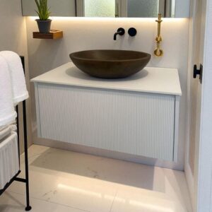 ארון אמבט 22