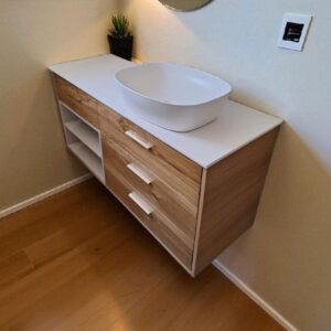 ארון מיוחד #27